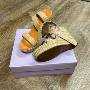 Madden Girl Natural Wedge Heel